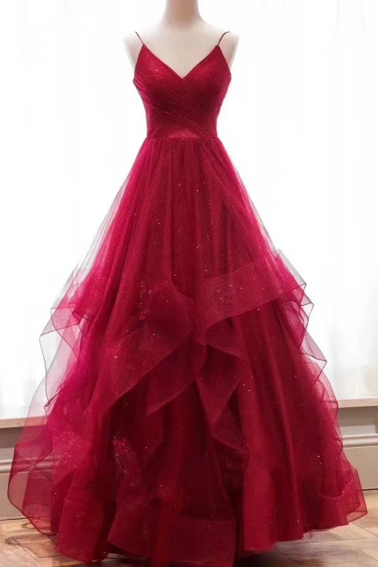 2024 A Line Red Sweetheart Tulle Layered Long Prom Dresses