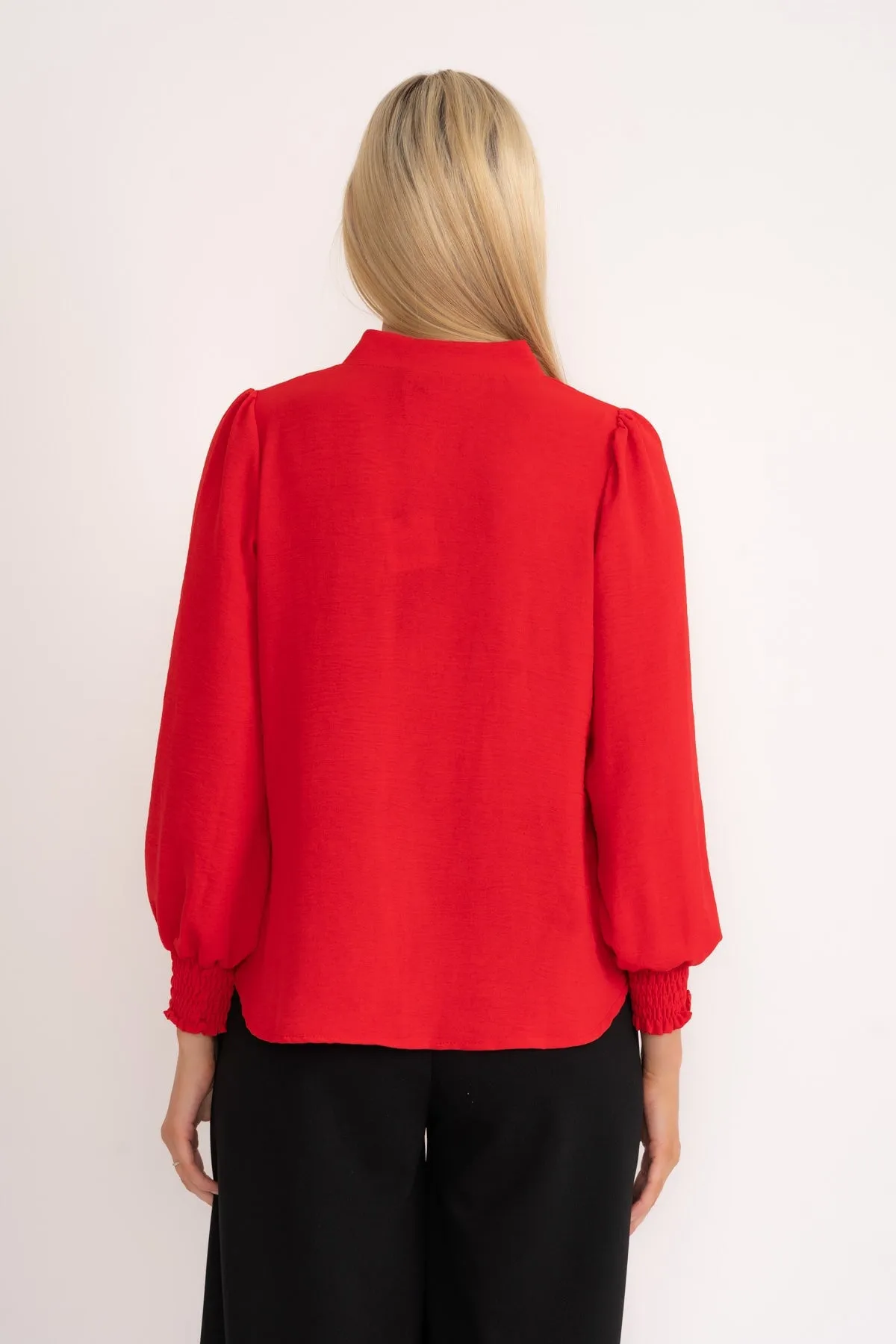 Long Sleeve Collarless Top in Red