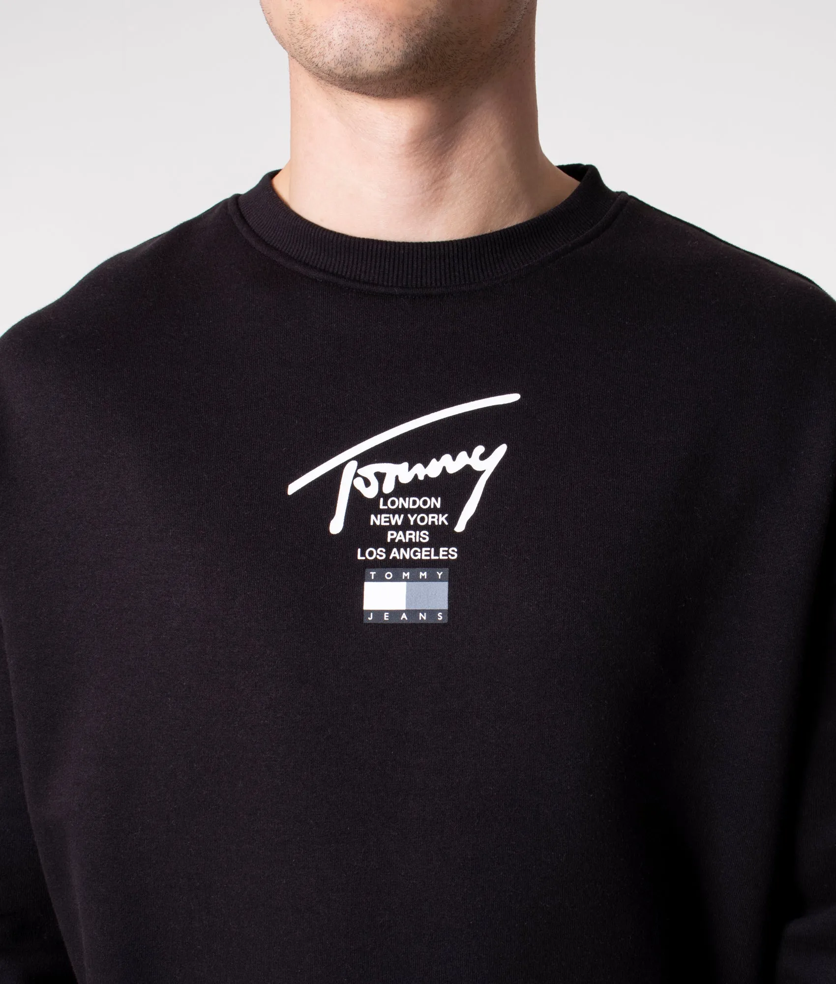 Relaxed Fit Signature Modern Essential Logo Sweatshirt