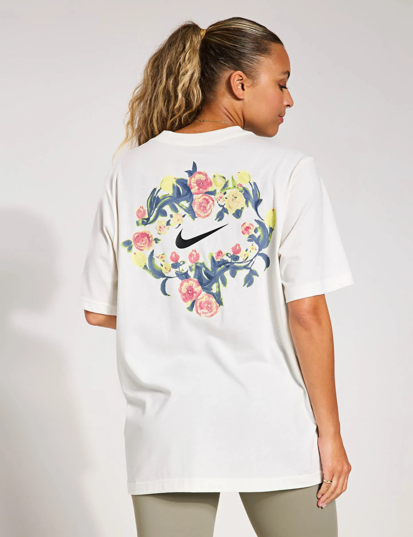 Sportswear Artist Collection Short-Sleeve T-Shirt - Sail/Floral