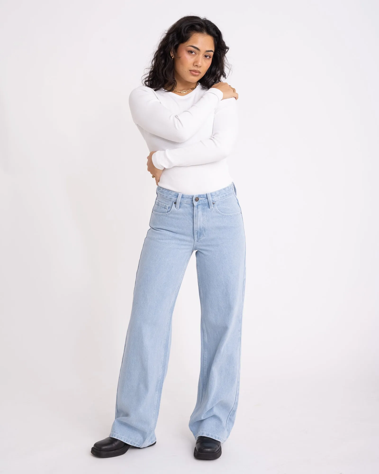 TILTIL Sanny Mid Relaxed Light Blue Jeans