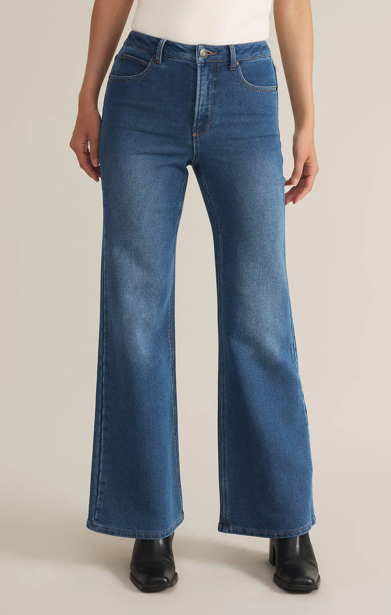 ZSUPPLY Georgia Relaxed Leg Jeans - Vintage Indigo